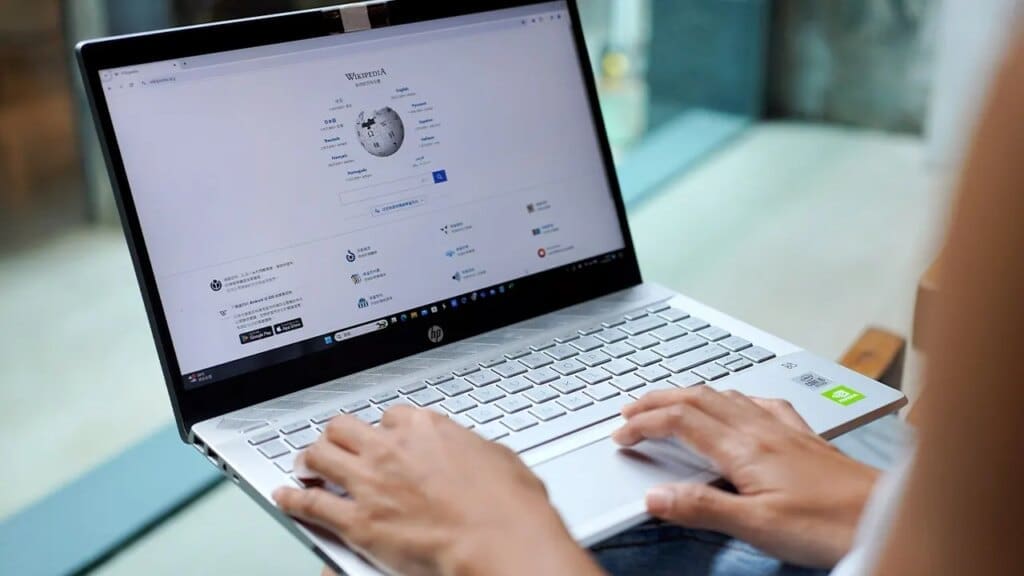 ADL accuses Wikipedia of failing to remove antisemitic edits after bans